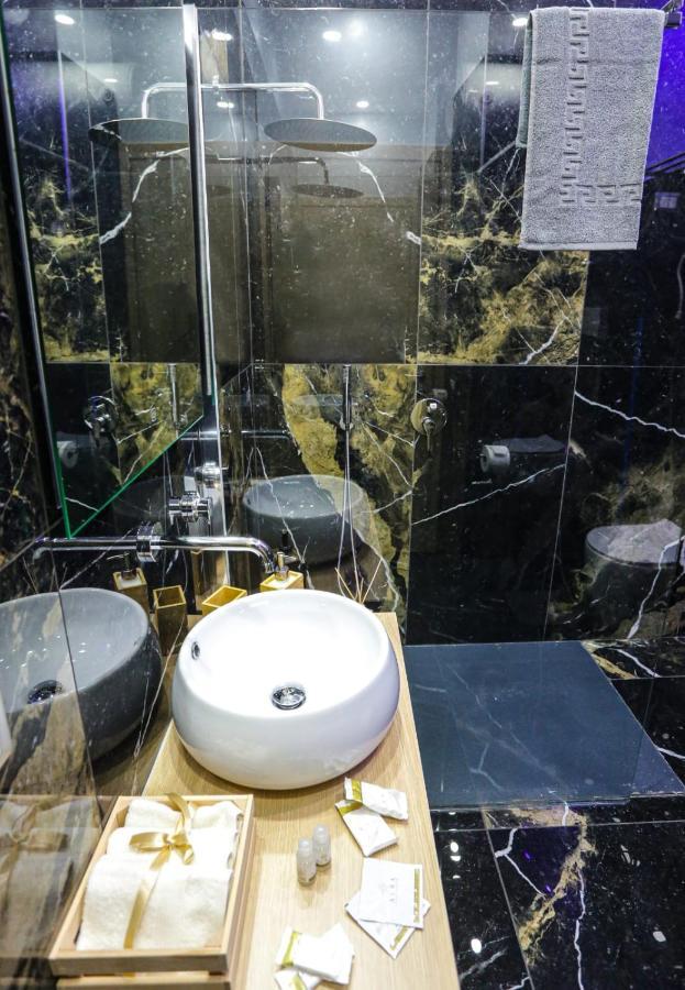 Palepolis Apartment Napoli Bagian luar foto