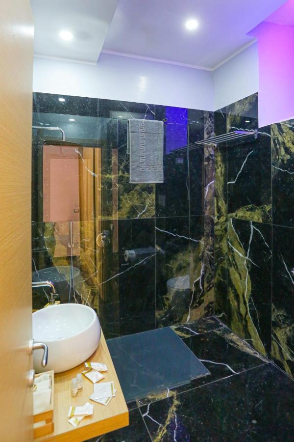 Palepolis Apartment Napoli Bagian luar foto