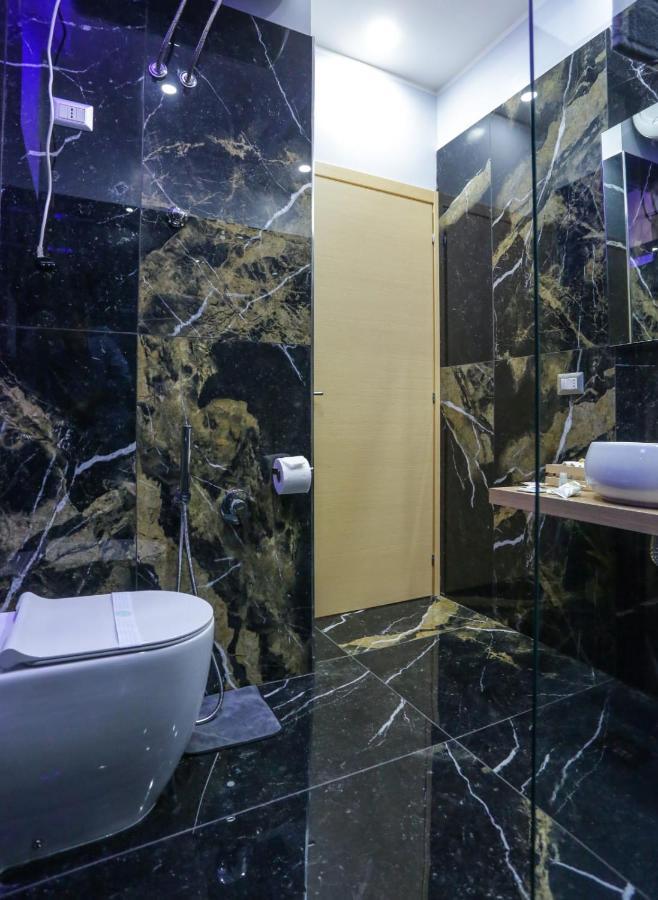 Palepolis Apartment Napoli Bagian luar foto